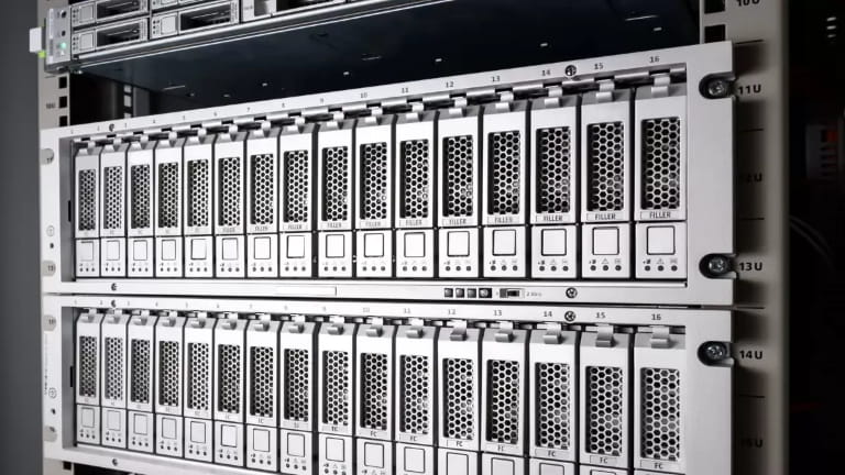 thiết bị lưu trữ san